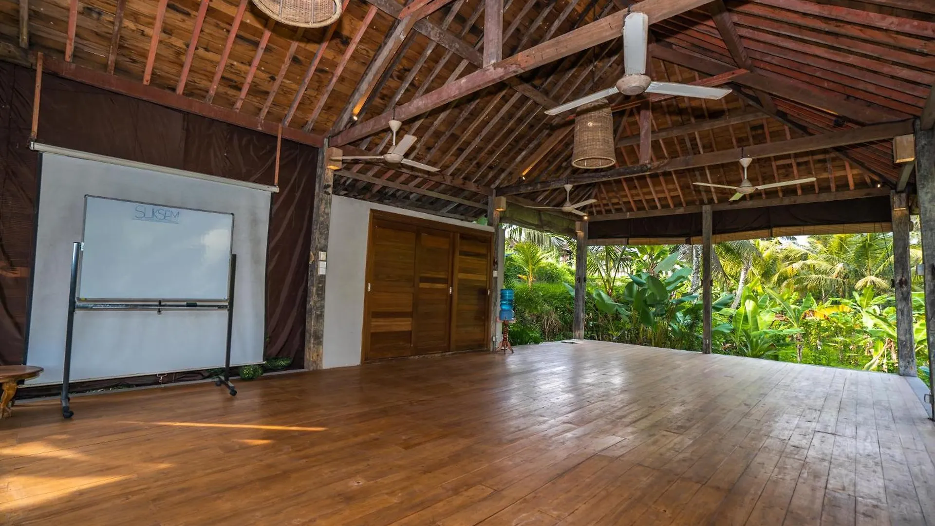 New Villa Nirmala Ubud 5*,