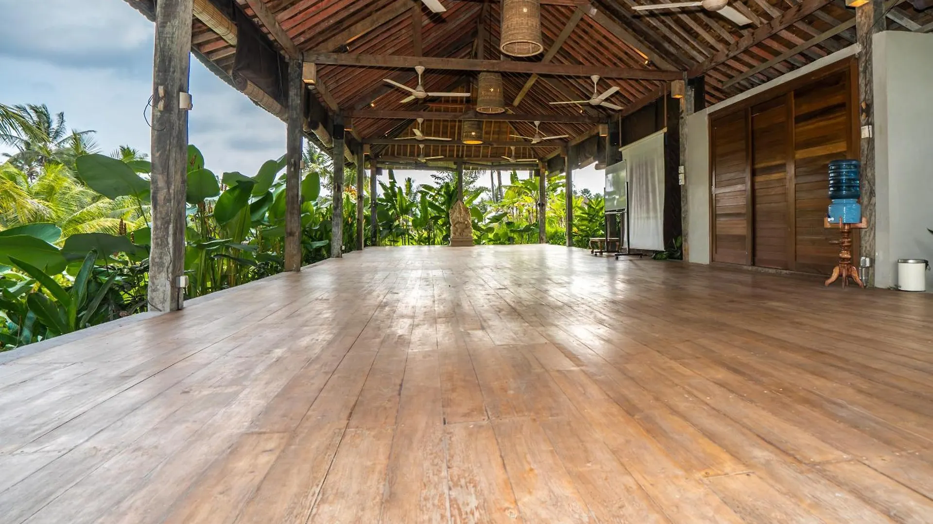 Hotel New Villa Nirmala Ubud